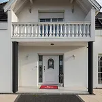 Strasbourg - Ours - Privé, Sauna, Borne D'arcade, Babyfoot *