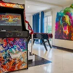 Strasbourg - Ours - Privé, Sauna, Borne D'arcade, Babyfoot *