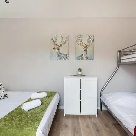 Villa Ours - Prive, Climatisation, Sauna, Borne D'arcade, Babyfoot