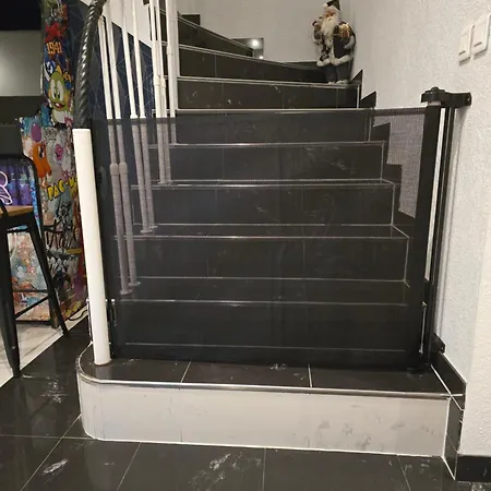 Strasbourg - Ours - Privé, Sauna, Borne D'arcade, Babyfoot Villa *