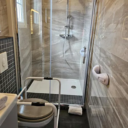 Ours - Prive, Climatisation, Sauna, Borne D'arcade, Babyfoot