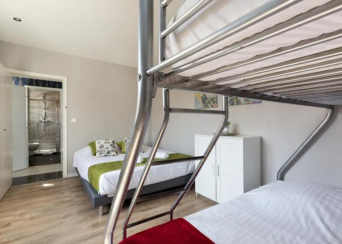 Strasbourg - Ours - Prive, Sauna, Borne D'arcade, Babyfoot Villa