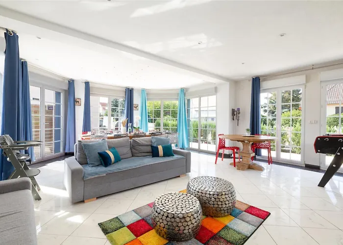 Strasbourg - Ours - Prive, Sauna, Borne D'arcade, Babyfoot Ittenheim