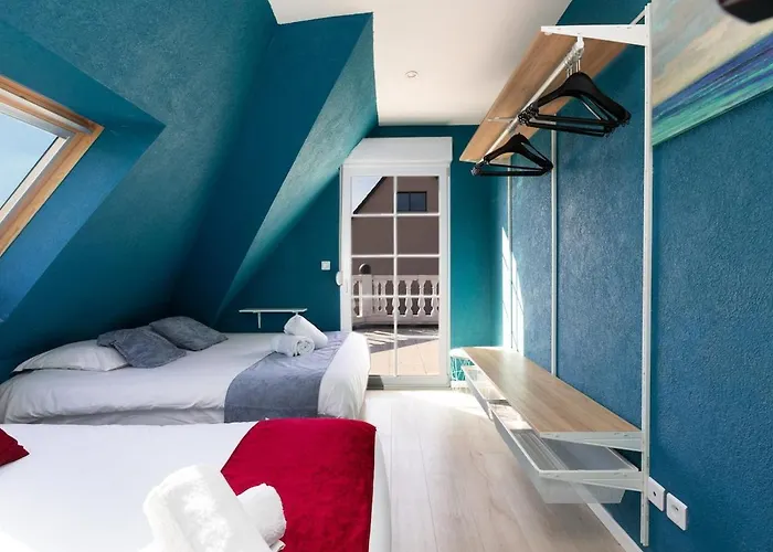 Strasbourg - Ours - Prive, Sauna, Borne D'arcade, Babyfoot *